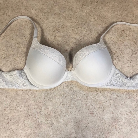 Victoria's Secret Other - Victoria Secret White Lace Bra
